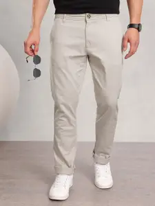 Nautica Men Textured Slim Fit Chinos Trousers