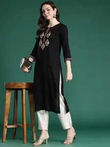 Indo Era Women Ethnic Motifs Embroidered Thread Work Kurta