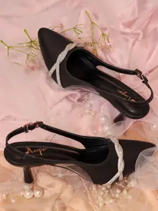 Looper Women Embellished Stiletto Pumps