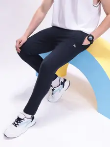 Kook N Keech Men Solid Relaxed Joggers