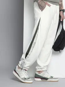 The Indian Garage Co Men Baggy Relaxed Fit Textured  Joggers