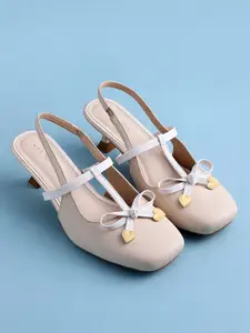 Lino Perros Kitten Pumps with Bows