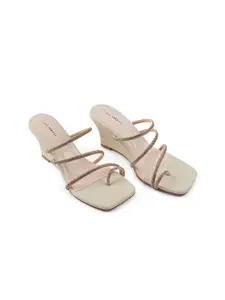 Lino Perros Wedge Sandals