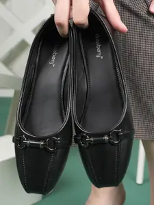 DressBerry Women Embellished Fashion with Bows Flats