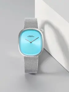 French Connection Women Dial & Stainless Steel Bracelet Style Straps Analogue Watch FCN0112SM