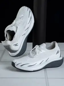 Red Chief Men Mesh Running Non-Marking Shoes