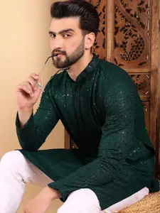 House of Pataudi Floral Embroidered Mandarin Collar Sequinned Straight Kurta