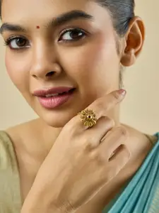 Kushal's Fashion Jewellery Gold-Plated Stone-Studded Finger Ring