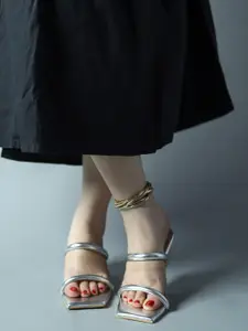 PreciousME Square Toe Wedge Heel Sandals