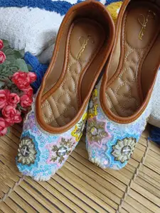 Sangria Women Heavy Embellished Mojaris