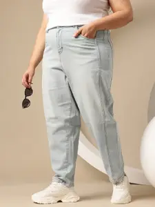 Sztori Plus Size Women Mid-Rise Light Fade Stretchable Jeans