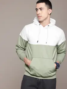 The Roadster Lifestyle Co. Colourblocked Fleece Hooded Sweatshirt