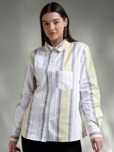 Kotty Women Spread Collar Vertical Striped Cotton Oversized Casual Shirt