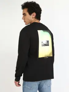 Calvin Klein Jeans Men Graphic Printed Round Neck Cotton Relaxed Fit T-shirt
