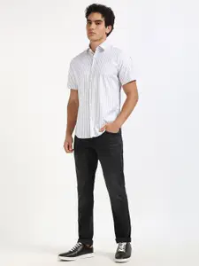 Calvin Klein Jeans Men Spread Collar Vertical Striped Cotton Casual Shirt