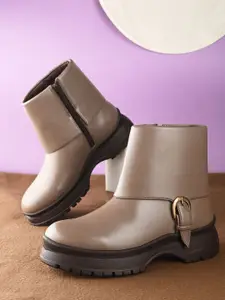 The Roadster Lifestyle Co. Women Casual Round Toe Boots