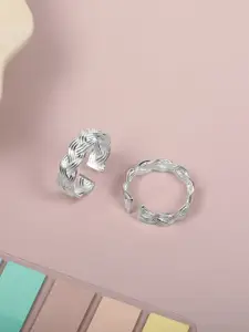 Mia by Tanishq Braided Elegance Silver Toe Rings