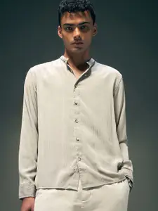 Flying Machine Men Mandarin Collar Textured Casual Shirt