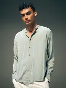 Flying Machine Men Mandarin Collar Textured Casual Shirt