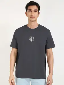 Calvin Klein Jeans Men SS 20S Solid Round Neck Relaxed Fit Cotton T-shirt