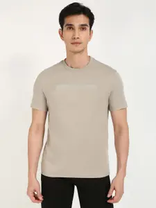 Calvin Klein Jeans Men Solid Round Neck Cotton T-shirt