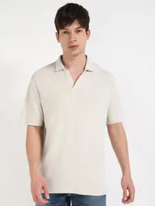 Calvin Klein Jeans Men Solid Polo Collar Cotton Relaxed Fit T-shirt