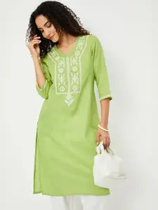 max Floral Embroidered V-Neck Thread Work Straight Kurta