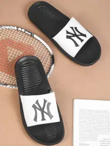 PERY PAO Men Printed Sliders