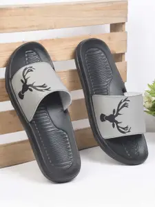 PERY PAO Men Printed Sliders
