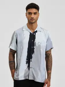 Snitch Men Relaxed Cuban Collar Abstract Printed Casual Shirt