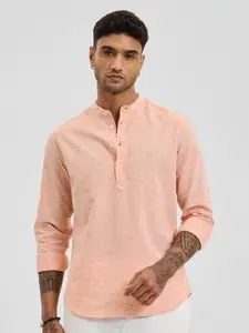 Snitch Men Smart Band Collar Textured Cotton Casual Shirt