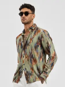 Snitch Men Smart Spread Collar Abstract Printed Casual Shirt