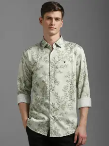 Louis Philippe Sport Men Slim Fit Floral Printed Cotton Casual Shirt