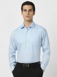 Van Heusen Men Spread Collar Geometric Printed Cotton Slim Fit Formal Shirt