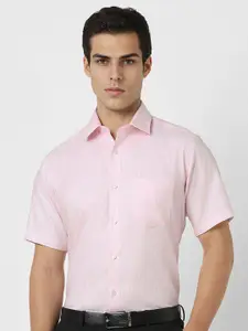 Van Heusen Men Spread Collar Micro Checked Cotton Slim Fit Formal Shirt