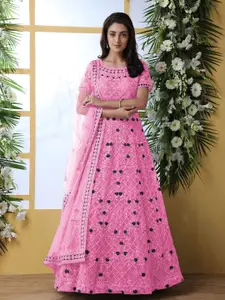 APNISHA Women Floral Embroidered Net Fit & Flare Maxi Dress