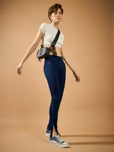 DOLCE CRUDO Women Skinny Fit Stretchable Jeans