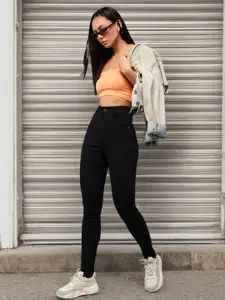 DOLCE CRUDO Women Slim Fit High-Rise Mildly Distressed Stretchable Jeans