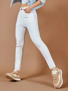 DOLCE CRUDO Women Skinny Fit High-Rise Light Fade Stretchable Jeans