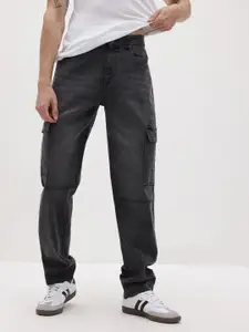 The Roadster Life Co. Men Relaxed Fit Mid-Rise Light Fade Cargo Style Jeans