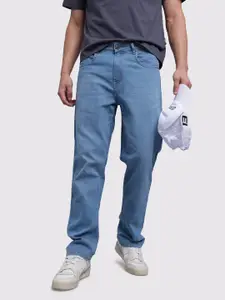 The Roadster Life Co. Men Straight Fit Light Fade Stretchable Jeans