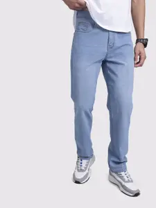 The Roadster Life Co. Men Relaxed Fit Light Fade Stretchable Jeans