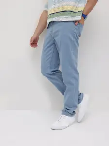 The Roadster Life Co. Men Relaxed Fit Mid-Rise Stretchable Jeans