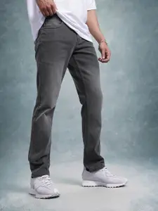 The Roadster Life Co. Men Slim Fit Jeans