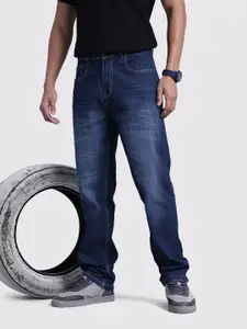 The Roadster Life Co. Men Straight Fit Light Fade Stretchable Jeans