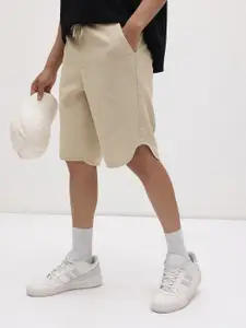 The Roadster Life Co. Men Mid-Rise Waffle Knit Pure Cotton Relaxed Fit Shorts