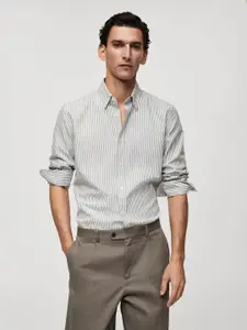 MANGO MAN Textured Striped Casual Shirt