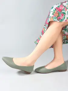 DressBerry Women Printed Ballerinas Flats