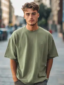 Urbano Fashion Men Solid Round Neck Cotton Oversized T-shirt