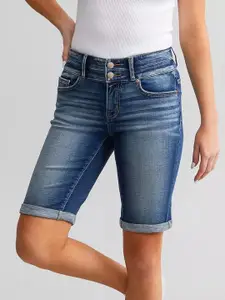 The Roadster Lifestyle Co Women Slim Fit Cotton Denim Shorts